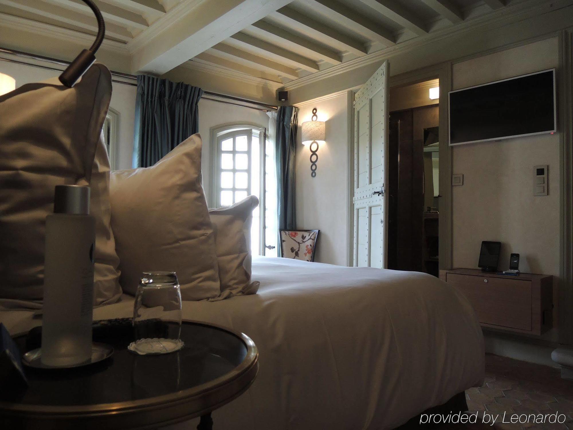La Maison D'Uzes Relais & Chateaux Exterior photo